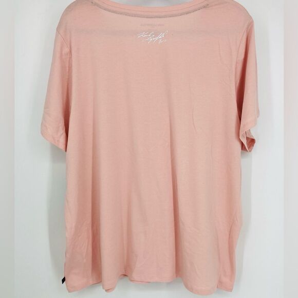 NWT Karl Lagerfeld Paris Perfume Graphic Dusty Rose T-Shirt 2X - Picture 3 of 9